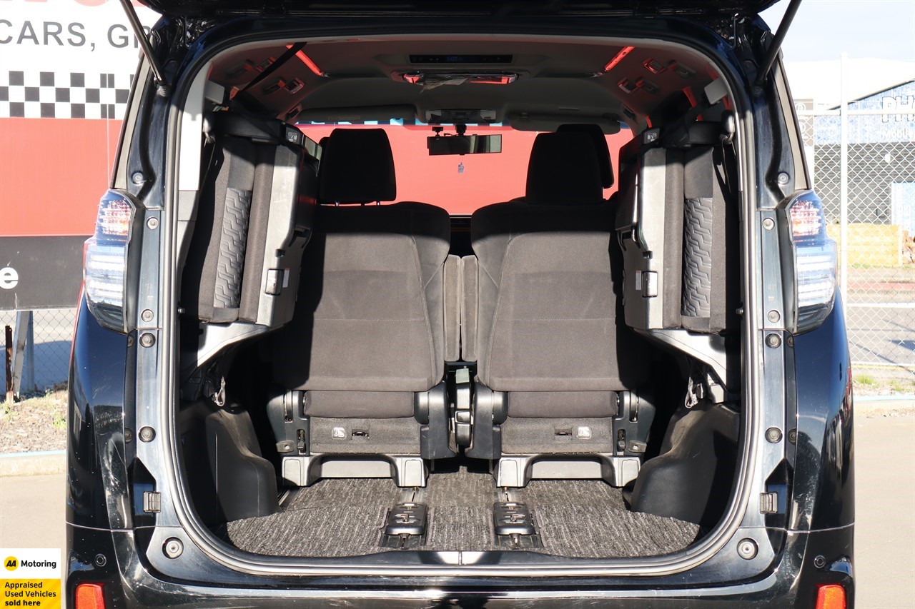 2017 Toyota Vellfire