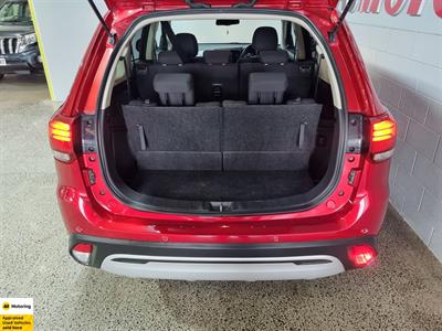 2022 Mitsubishi Outlander - Thumbnail