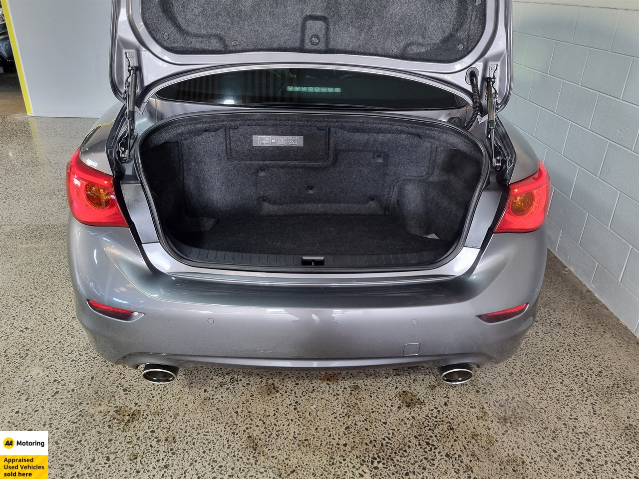 2014 Nissan Skyline