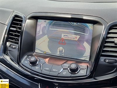 2017 Holden Commodore - Thumbnail