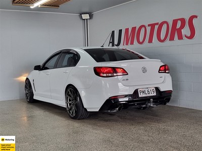 2017 Holden Commodore - Thumbnail