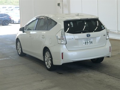 2014 Toyota Prius - Thumbnail