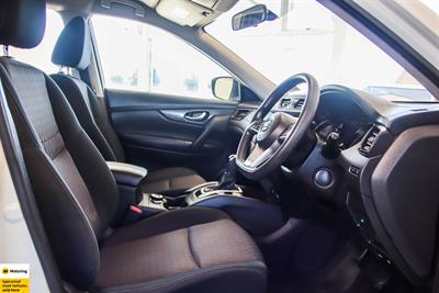 2022 Nissan X-Trail - Thumbnail