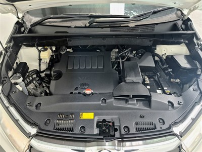 2016 Toyota Highlander - Thumbnail