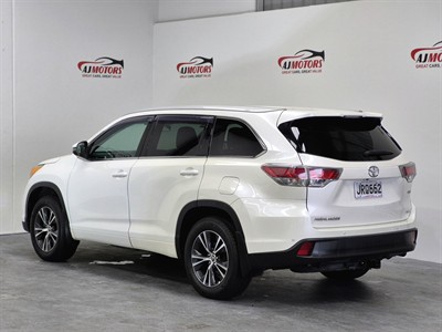 2016 Toyota Highlander - Thumbnail