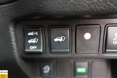 2016 Nissan X-Trail - Thumbnail