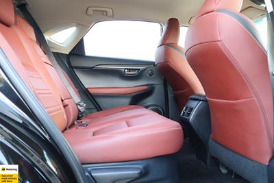 2015 Lexus NX 300h - Thumbnail