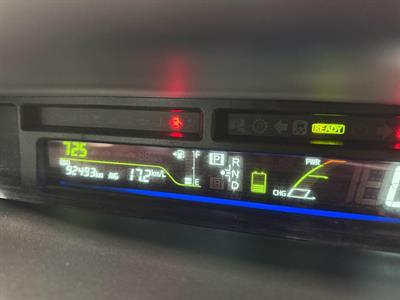 2013 Toyota Prius - Thumbnail