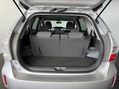 2013 Toyota Prius - Thumbnail