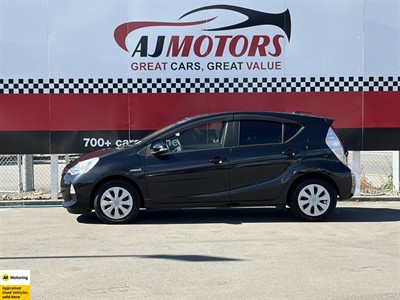 2014 Toyota Aqua - Thumbnail