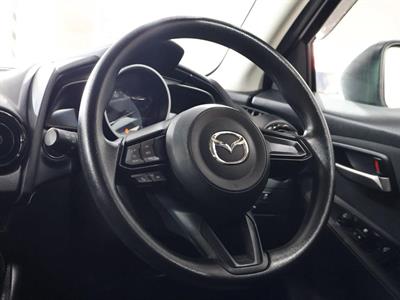 2020 Mazda 2 15 - Thumbnail