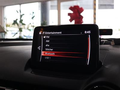 2020 Mazda 2 15 - Thumbnail