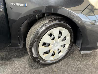 2013 Toyota Aqua - Thumbnail