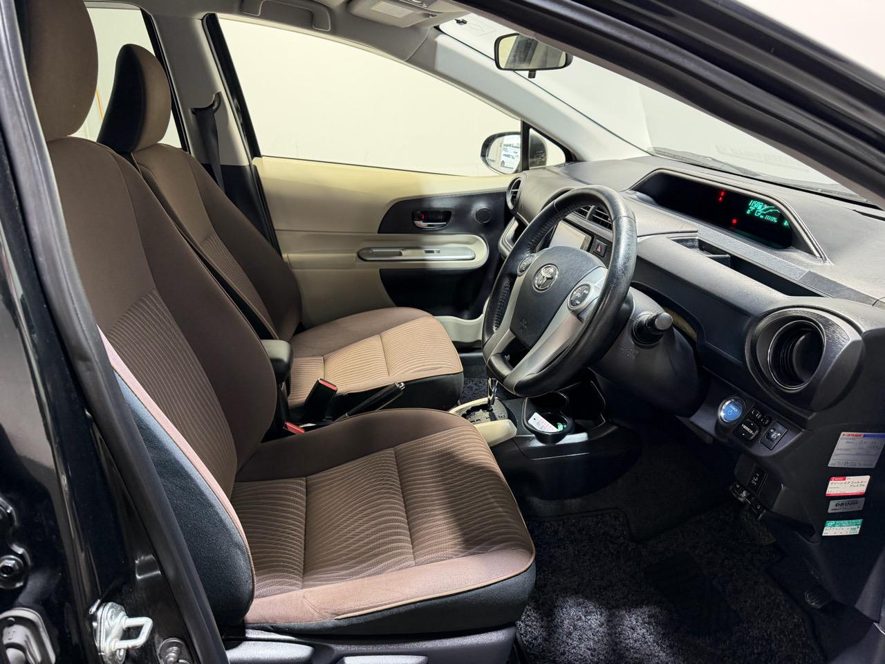 2013 Toyota Aqua
