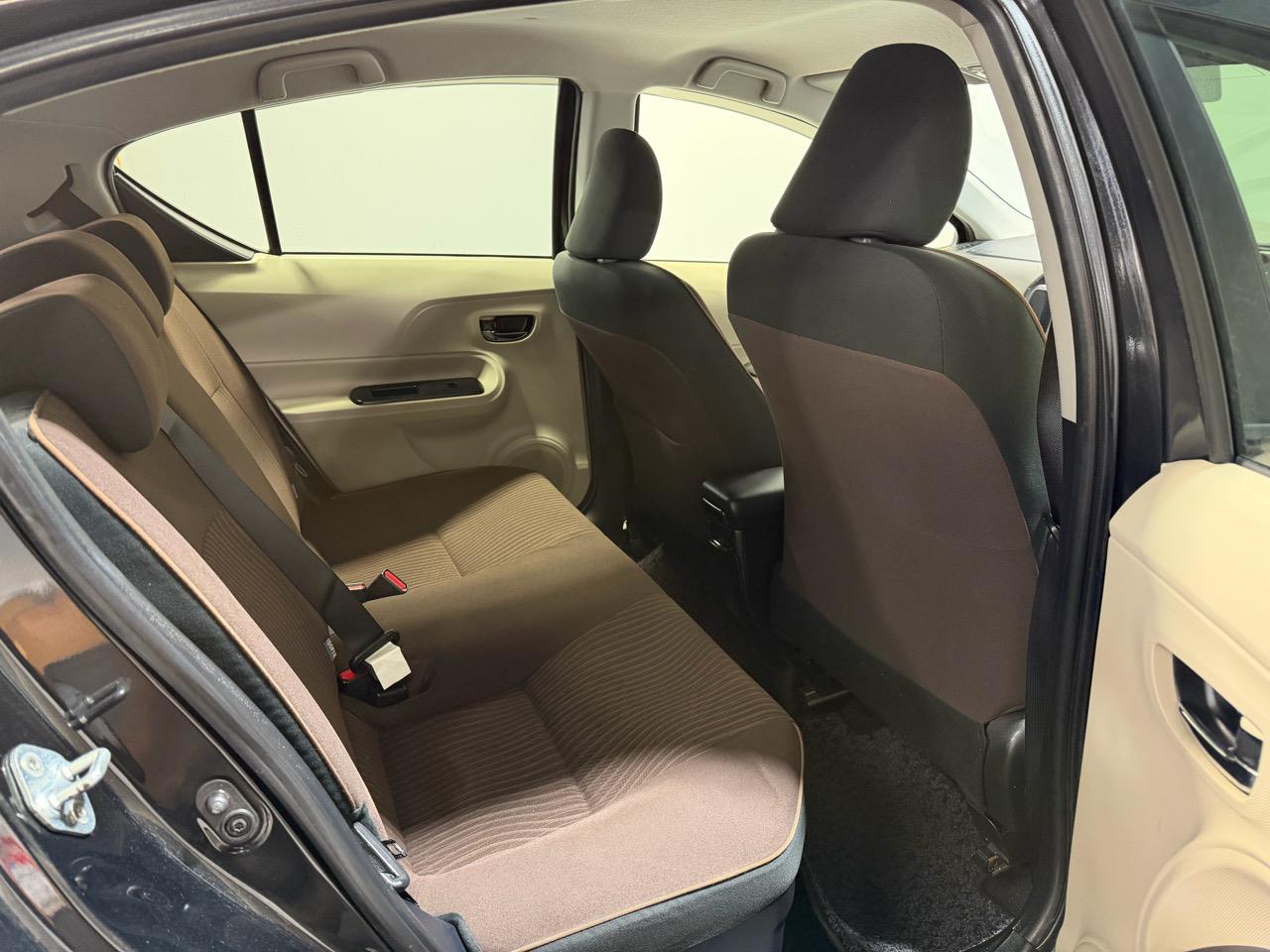 2013 Toyota Aqua