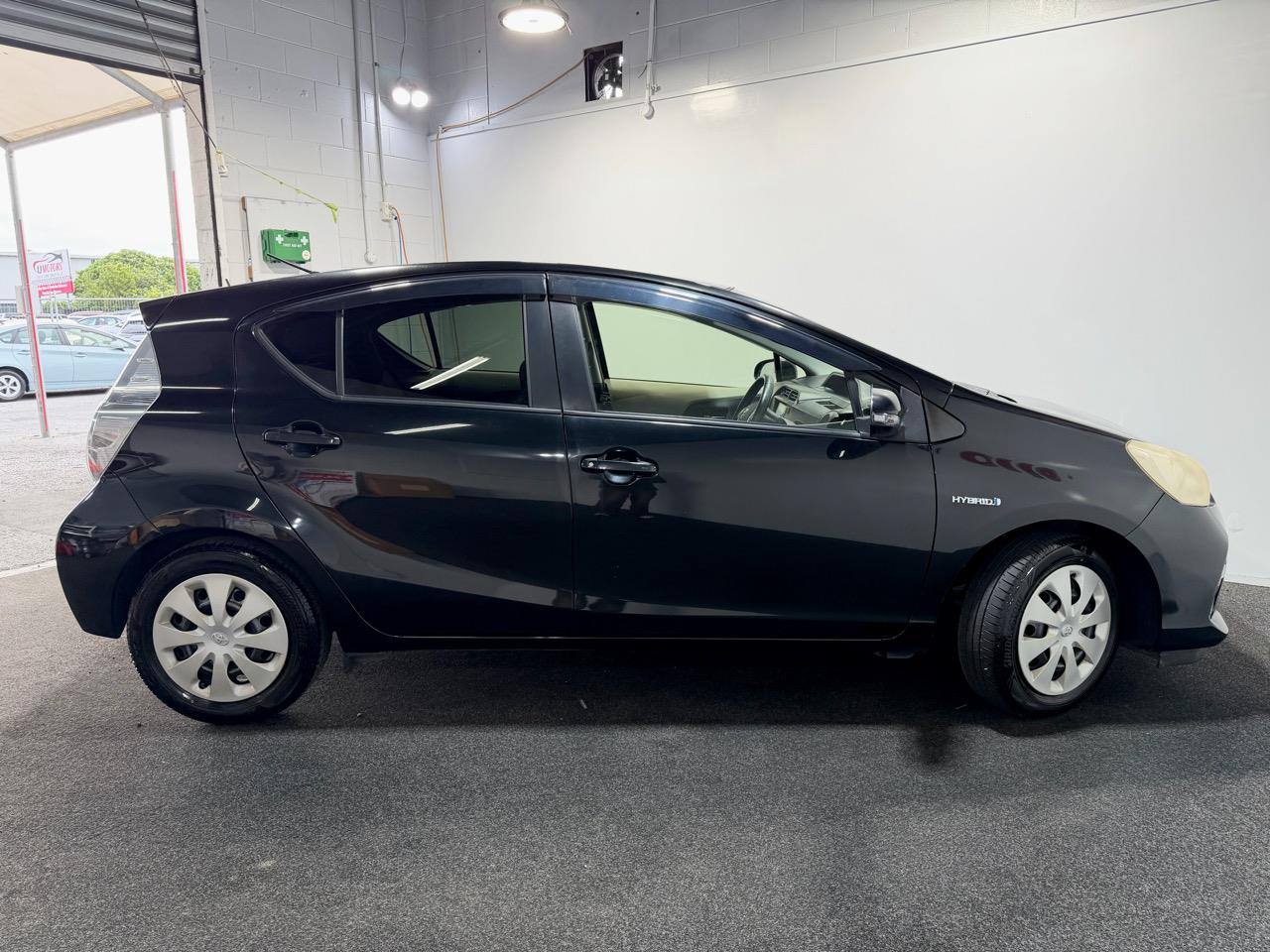 2013 Toyota Aqua
