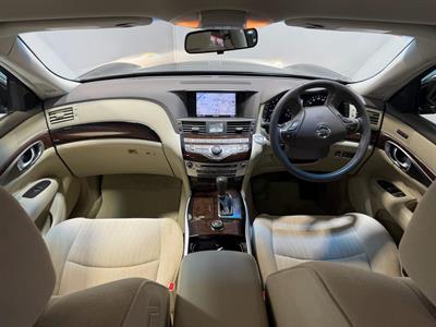 2014 Nissan Fuga - Thumbnail