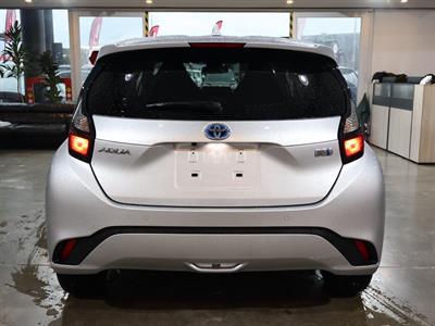 2021 Toyota Aqua - Thumbnail