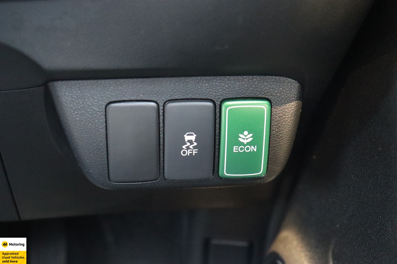 2014 Honda Fit Shuttle