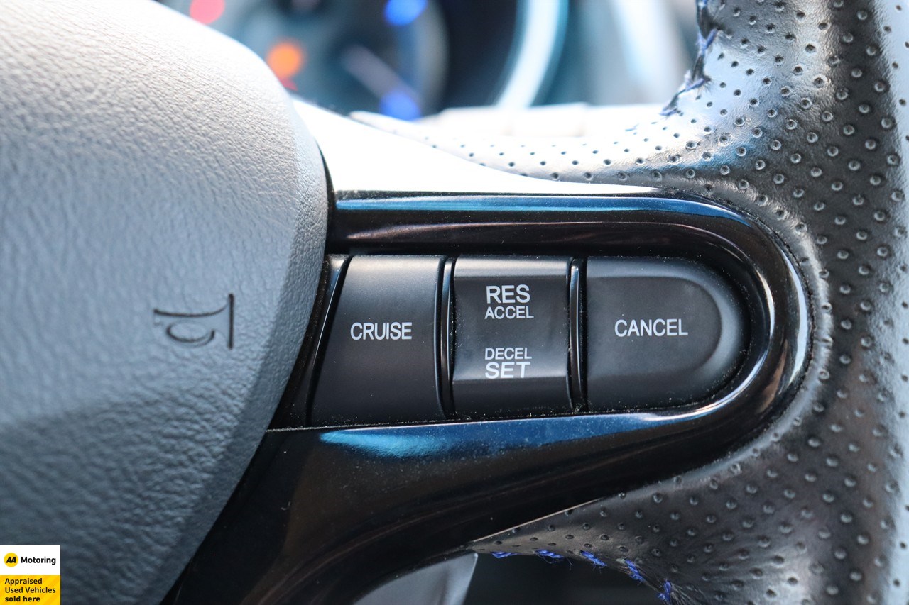 2014 Honda Fit Shuttle