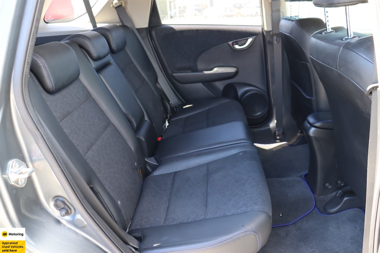 2014 Honda Fit Shuttle