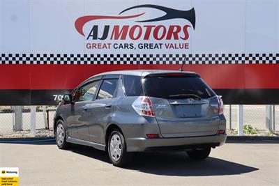 2014 Honda Fit Shuttle - Thumbnail