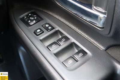 2021 Mitsubishi Outlander - Thumbnail