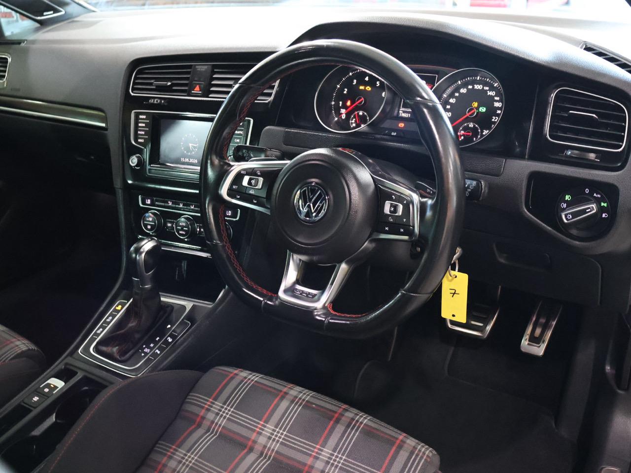 2015 Volkswagen Golf