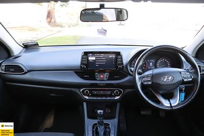 2022 Hyundai i30 - Thumbnail