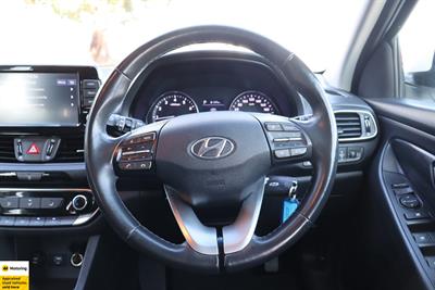 2022 Hyundai i30 - Thumbnail