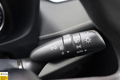 2020 Toyota RAV4 - Thumbnail