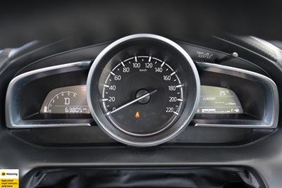 2021 Mazda 2 - Thumbnail