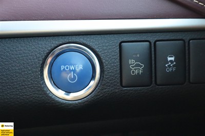 2015 Toyota Harrier - Thumbnail