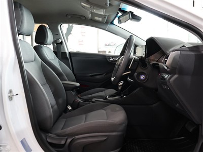 2021 Hyundai IONIQ - Thumbnail