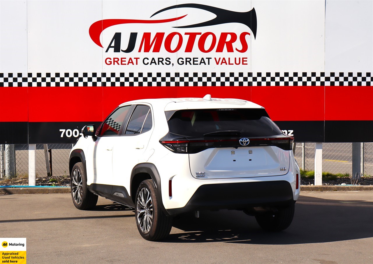 2021 Toyota YARIS CROSS