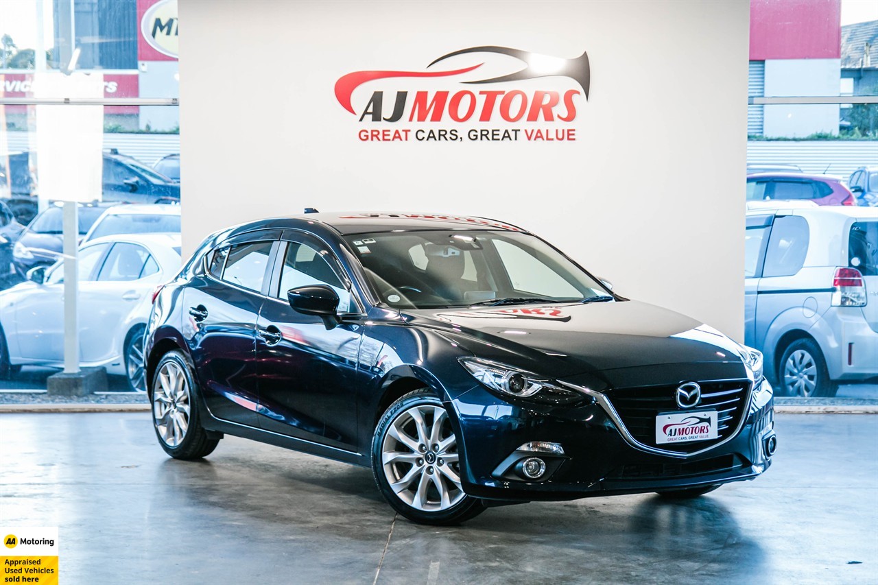2014 Mazda Axela