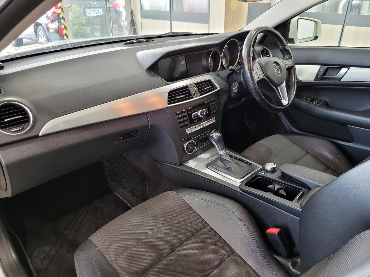 2012 Mercedes-Benz C 180