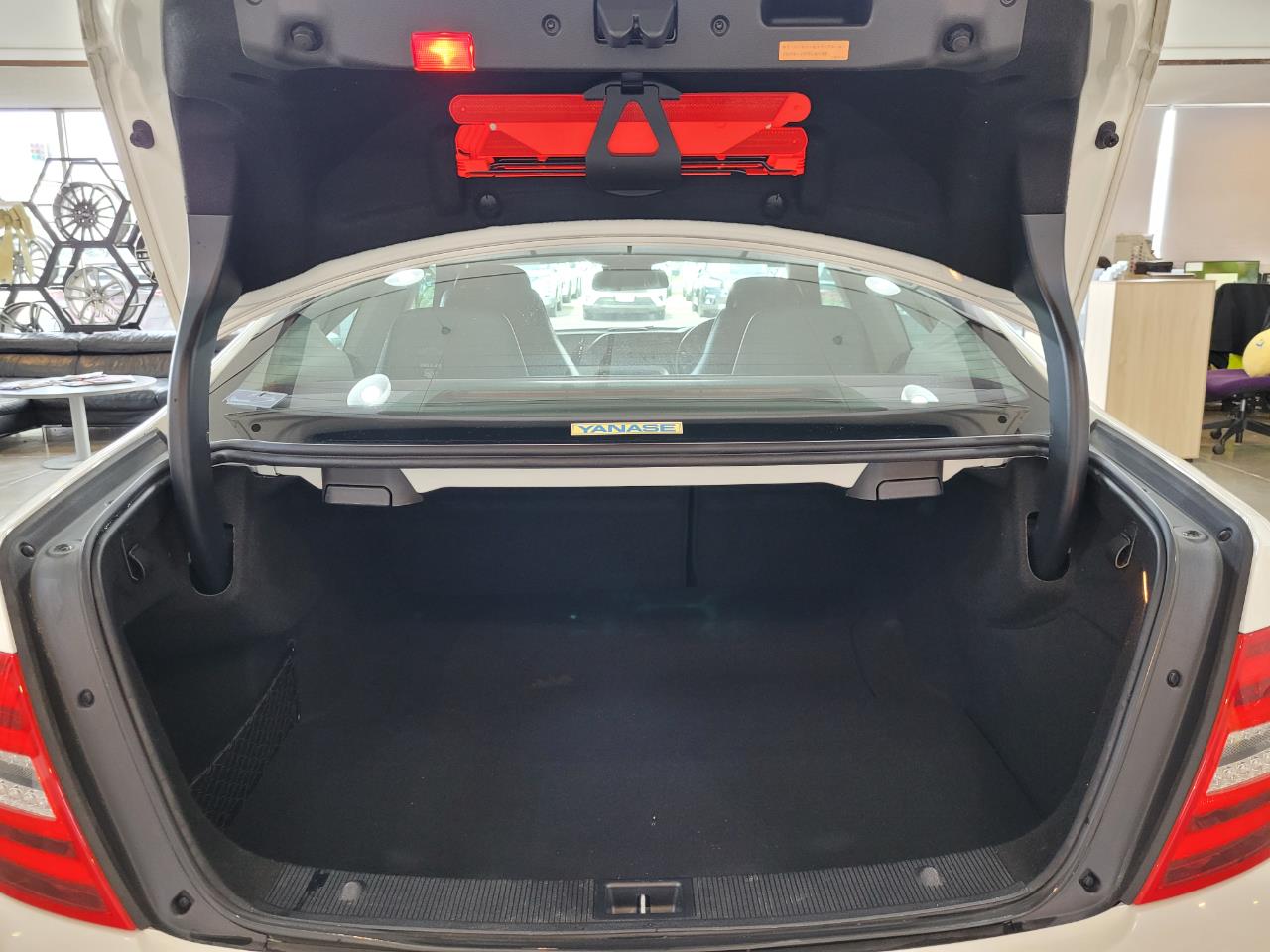 2012 Mercedes-Benz C 180