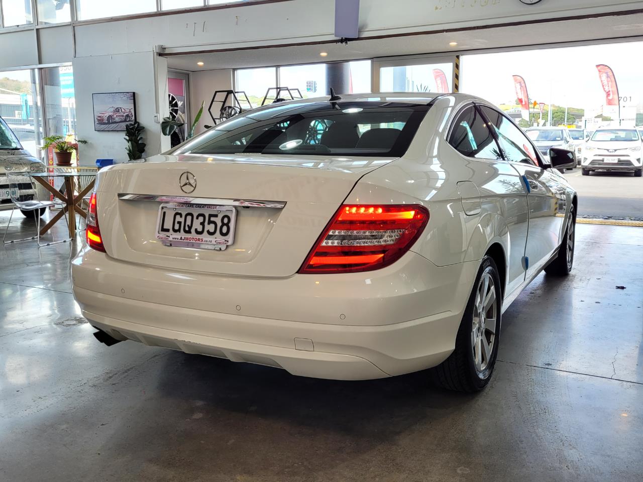 2012 Mercedes-Benz C 180