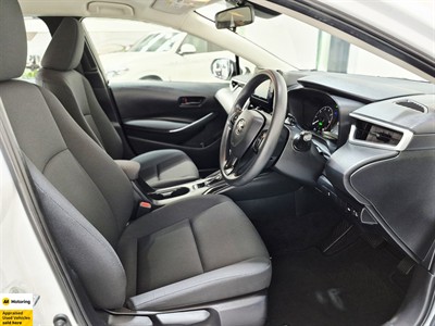 2023 Toyota Corolla - Thumbnail
