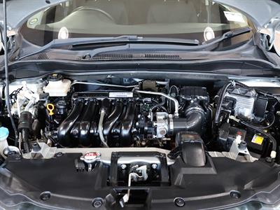 2015 Honda Vezel - Thumbnail