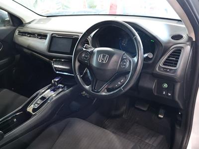 2015 Honda Vezel - Thumbnail
