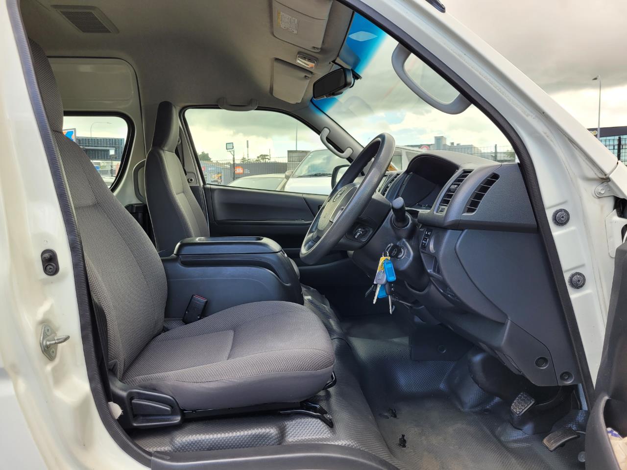 2016 Toyota Hiace