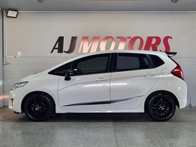 2015 Honda Jazz - Thumbnail