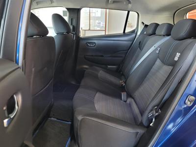 2018 Nissan Leaf - Thumbnail