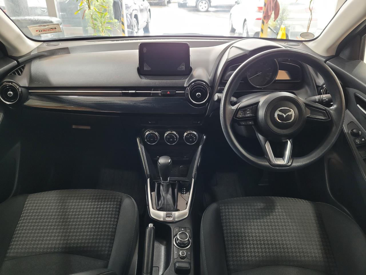 2017 Mazda Demio
