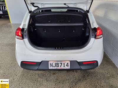 2021 Kia Rio - Thumbnail