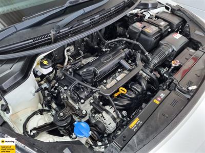 2021 Kia Rio - Thumbnail