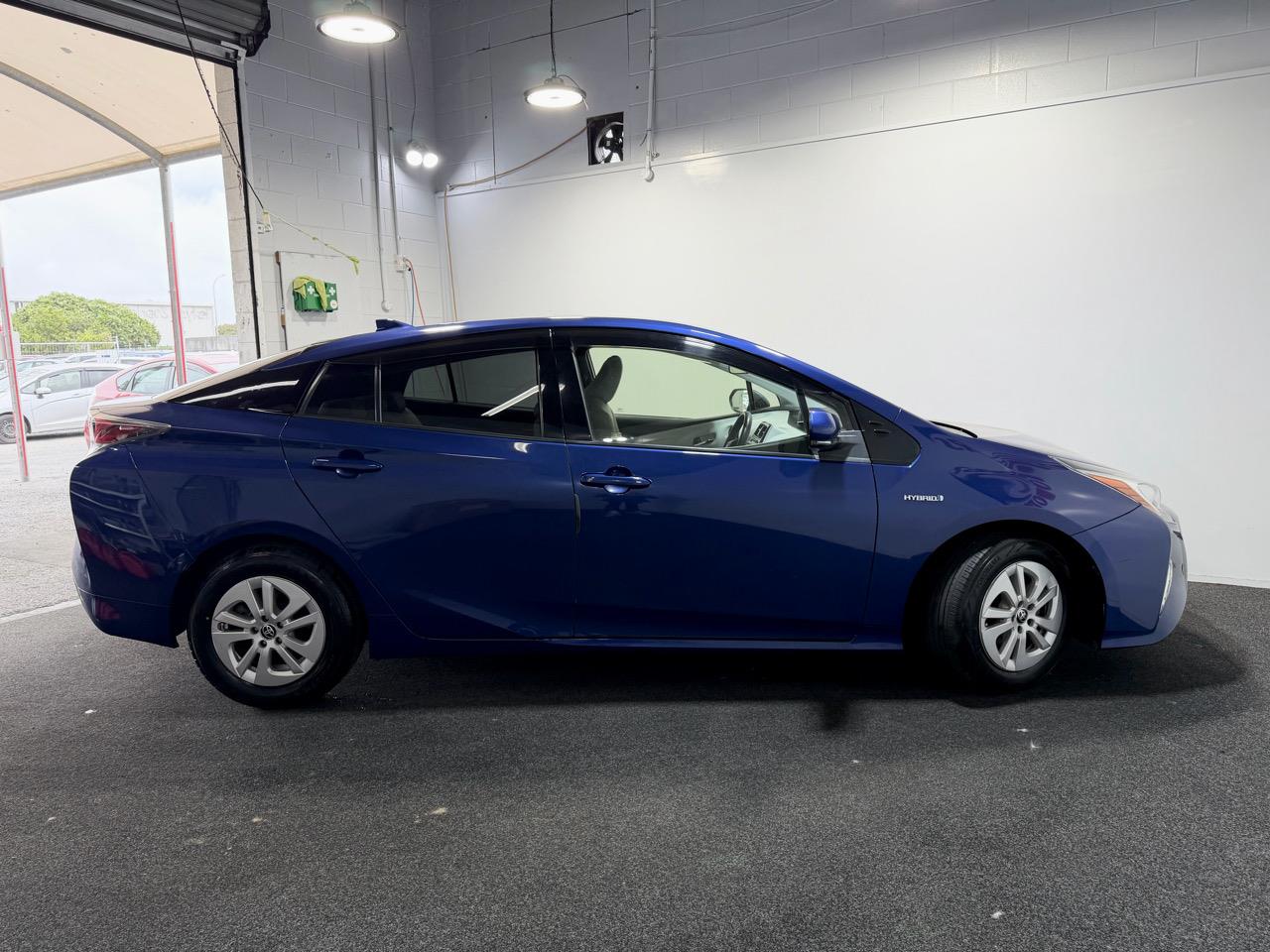 2016 Toyota Prius