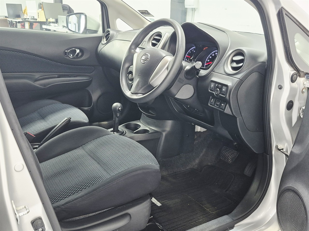 2015 Nissan Note